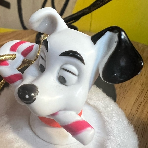 🐾Walt Disney Dalmatian Christmas Ornament With Velvet soft Red Boot. 🐾 - Picture 16 of 16
